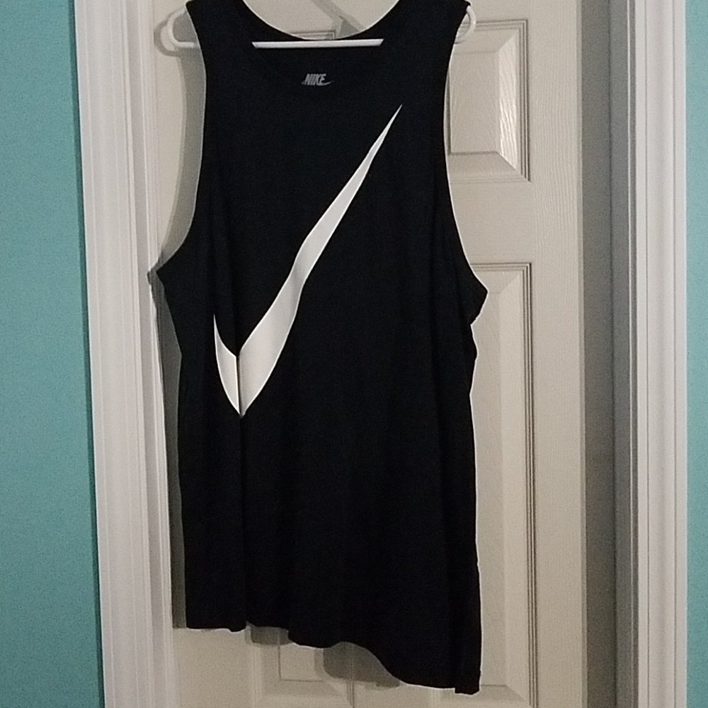 Nike tank top